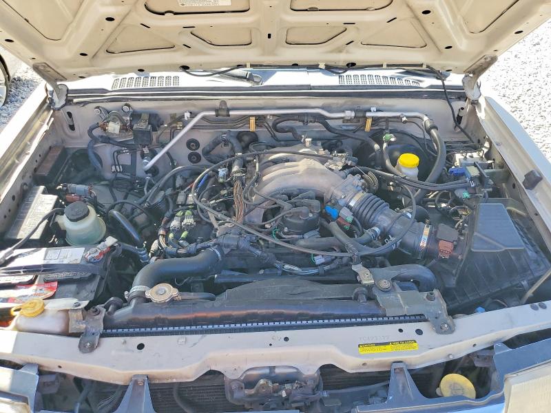 Продаж на аукціоні авто 2000 Nissan Frontier 4wd Se Crew, vin: 1N6ED27T6YC423372, номер лоту: 52171856