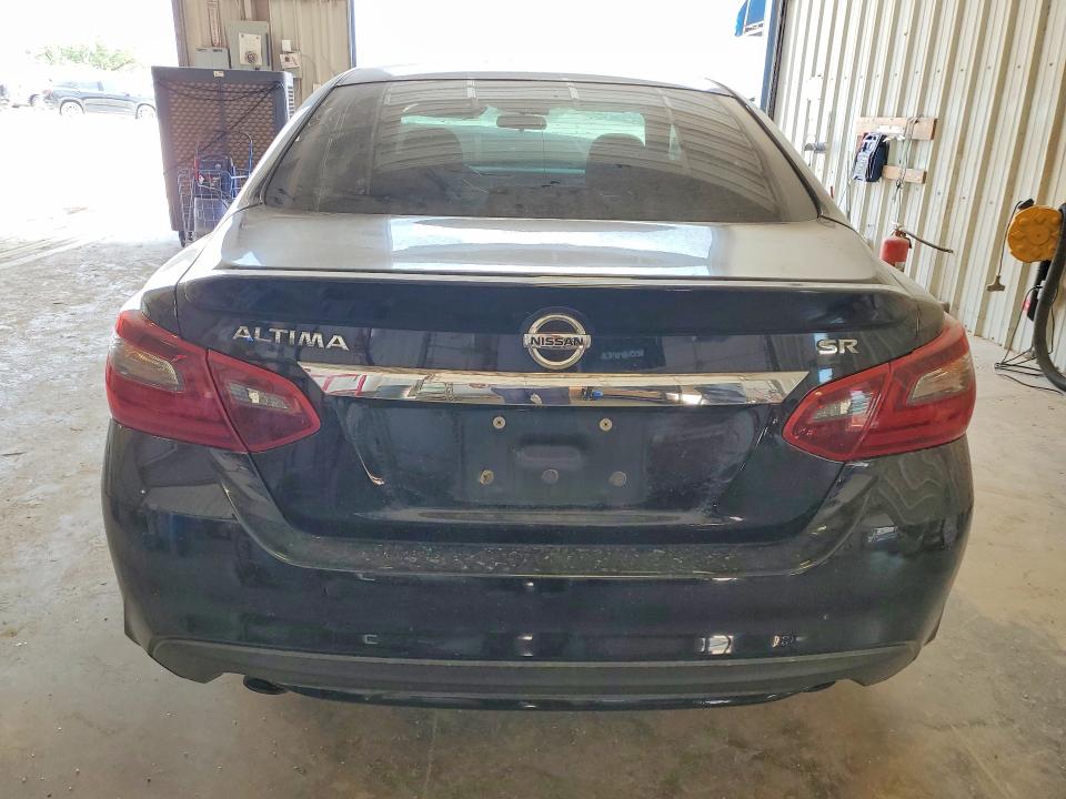 Продажа на аукционе авто 2018 Nissan Altima, vin: 1N4AL3AP2JC135639, номер лота: 53989966