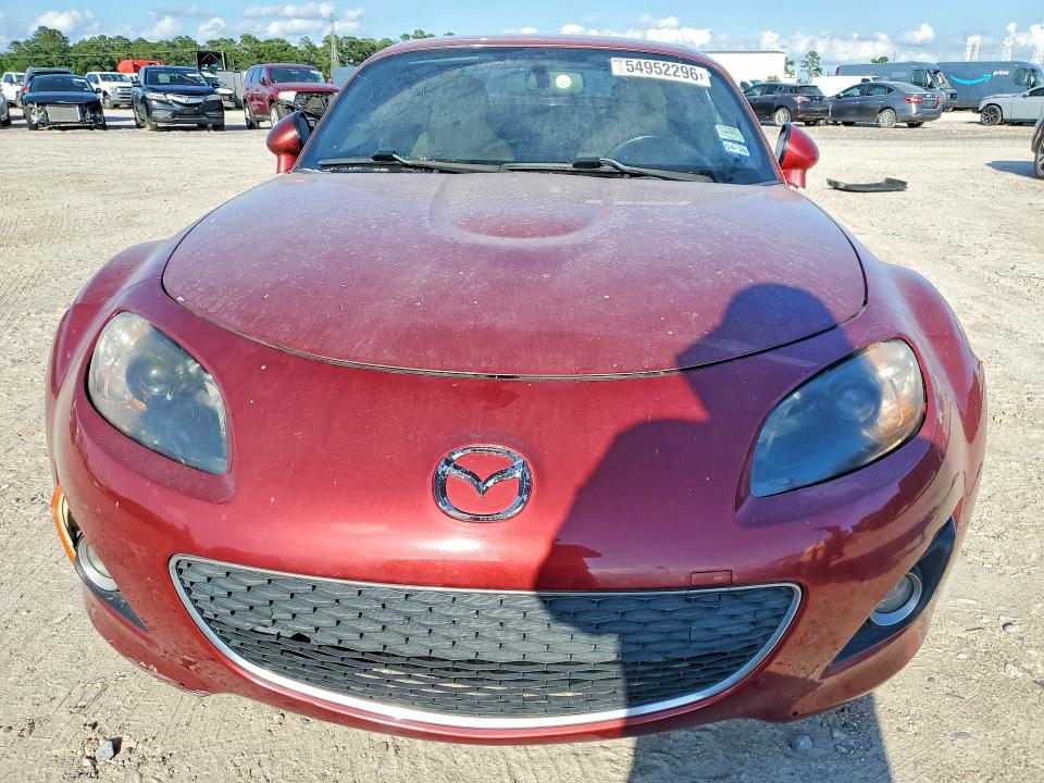 54952296 :رقم المزاد ، JM1NC2PF2B0214154 vin ، 2011 Mazda Mx-5 Miata مزاد بيع