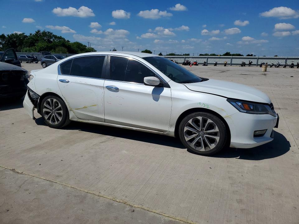 53040516 :رقم المزاد ، 1HGCR2F58EA282425 vin ، 2014 Honda Accord مزاد بيع