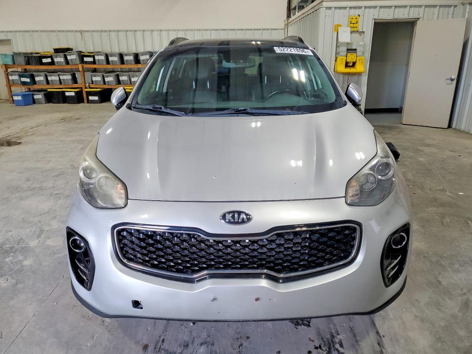 Продаж на аукціоні авто 2018 Kia Sportage, vin: KNDPNCAC6J7422535, номер лоту: 52221896
