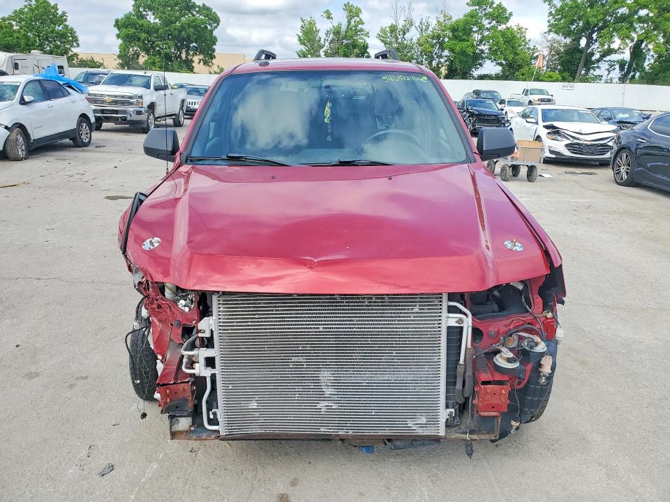 2011 Ford Escape მანქანა იყიდება აუქციონზე, vin: 1FMCU9D7XBKB71094, აუქციონის ნომერი: 54651276