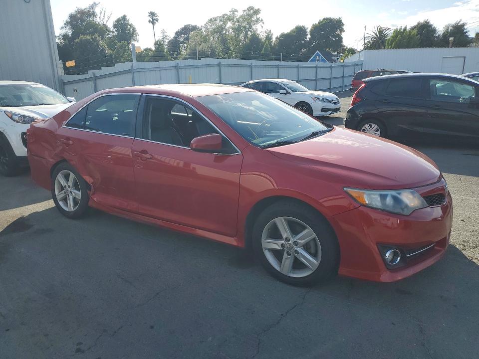 Продажа на аукционе авто 2014 Toyota Camry, vin: 4T1BF1FK2EU863786, номер лота: 53754196