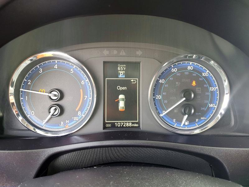Aukcja sprzedaży 2018 Toyota Corolla, vin: 5YFBURHE4JP744452, numer aukcji: 55394246