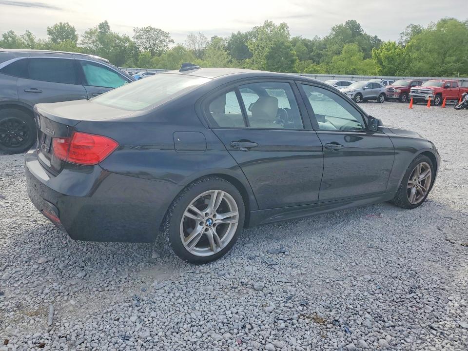 2013 Bmw 328 მანქანა იყიდება აუქციონზე, vin: WBA3B3C56DF533115, აუქციონის ნომერი: 53333926