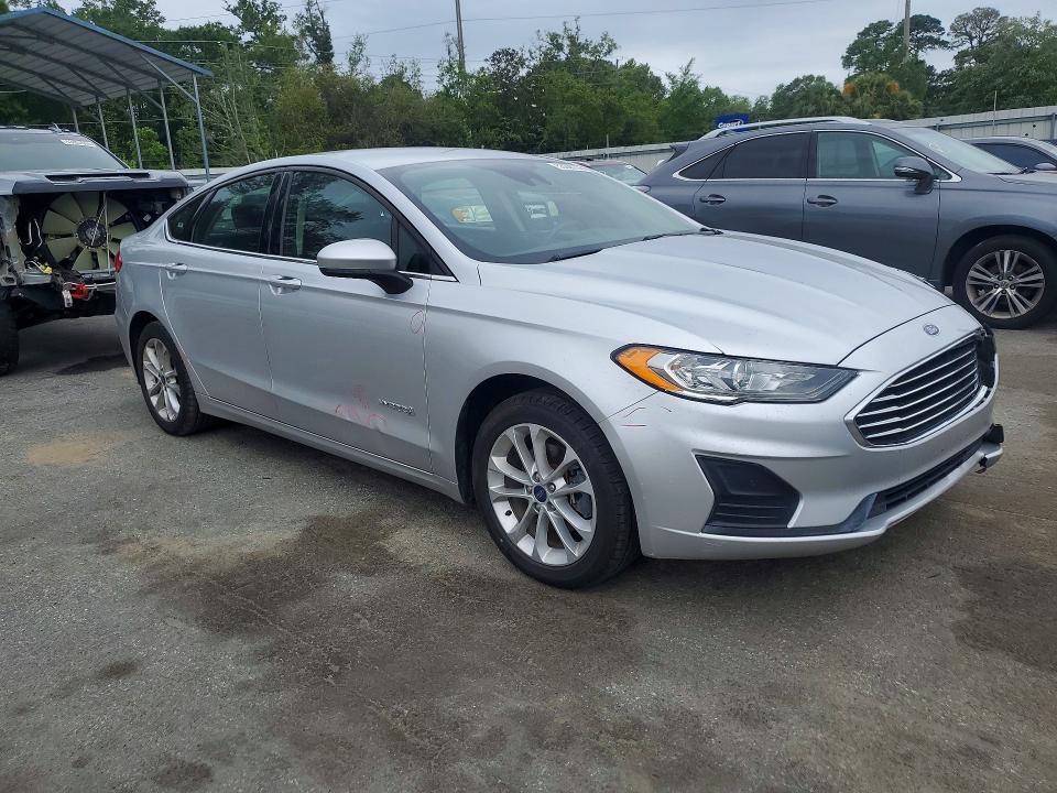 Продаж на аукціоні авто 2019 Ford Fusion, vin: 3FA6P0LU6KR221440, номер лоту: 53220736