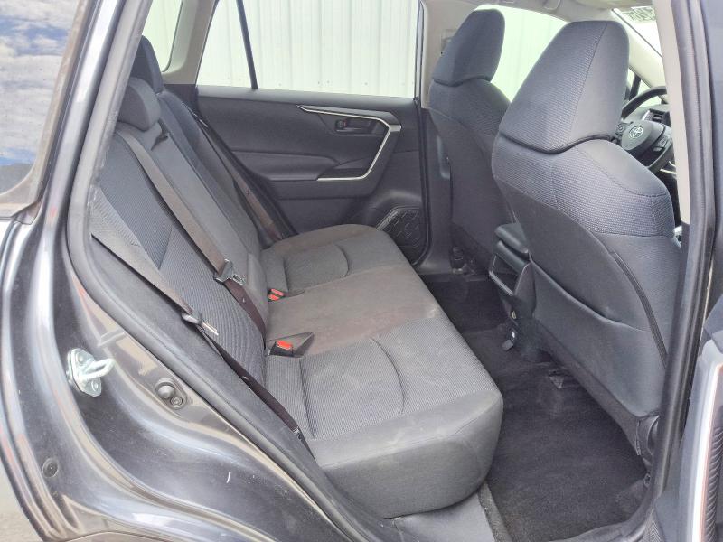 Продажа на аукционе авто 2019 Toyota Rav4, vin: JTMH1RFV2KD501877, номер лота: 53415426