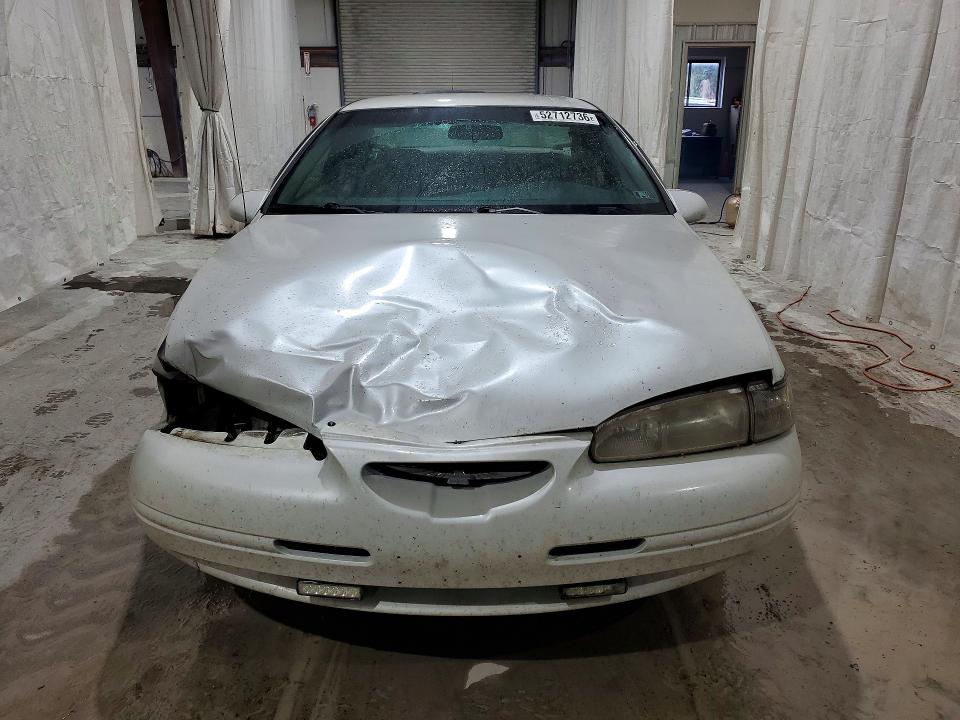 1997 Ford Thunderbird მანქანა იყიდება აუქციონზე, vin: 1FALP624XVH142298, აუქციონის ნომერი: 52712736