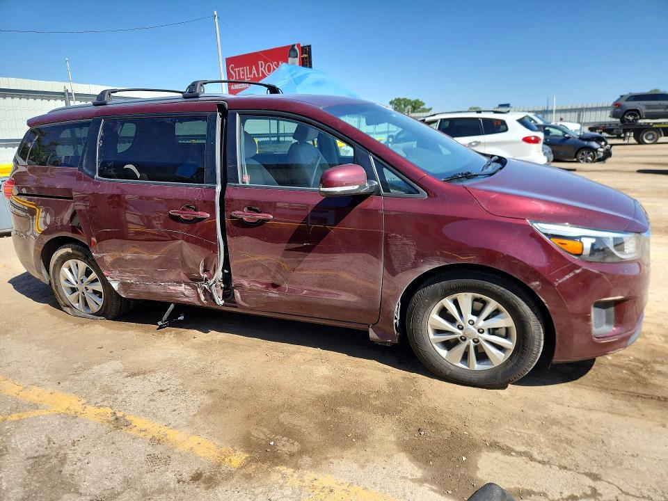 53604616 :رقم المزاد ، KNDMB5C16G6194943 vin ، 2016 Kia Sedona مزاد بيع