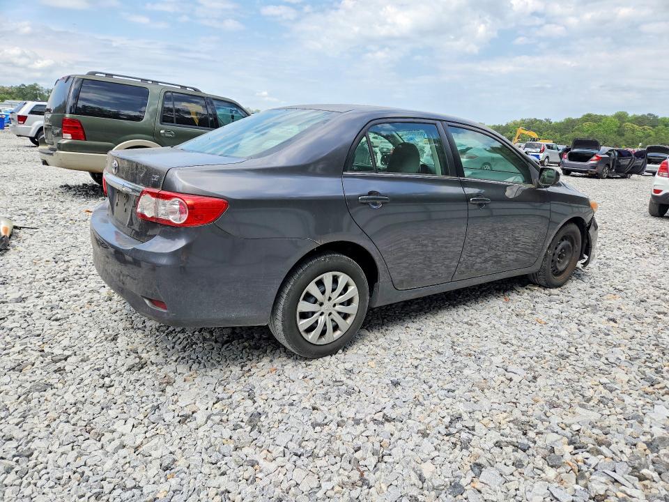 52657086 :رقم المزاد ، 5YFBU4EE5DP137908 vin ، 2013 Toyota Corolla مزاد بيع