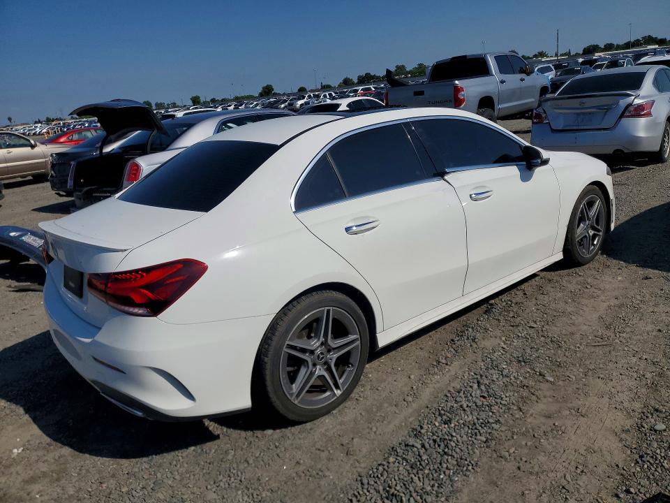 Продажа на аукционе авто 2020 Mercedes-benz A, vin: W1K3G4EB7LJ208147, номер лота: 52536766