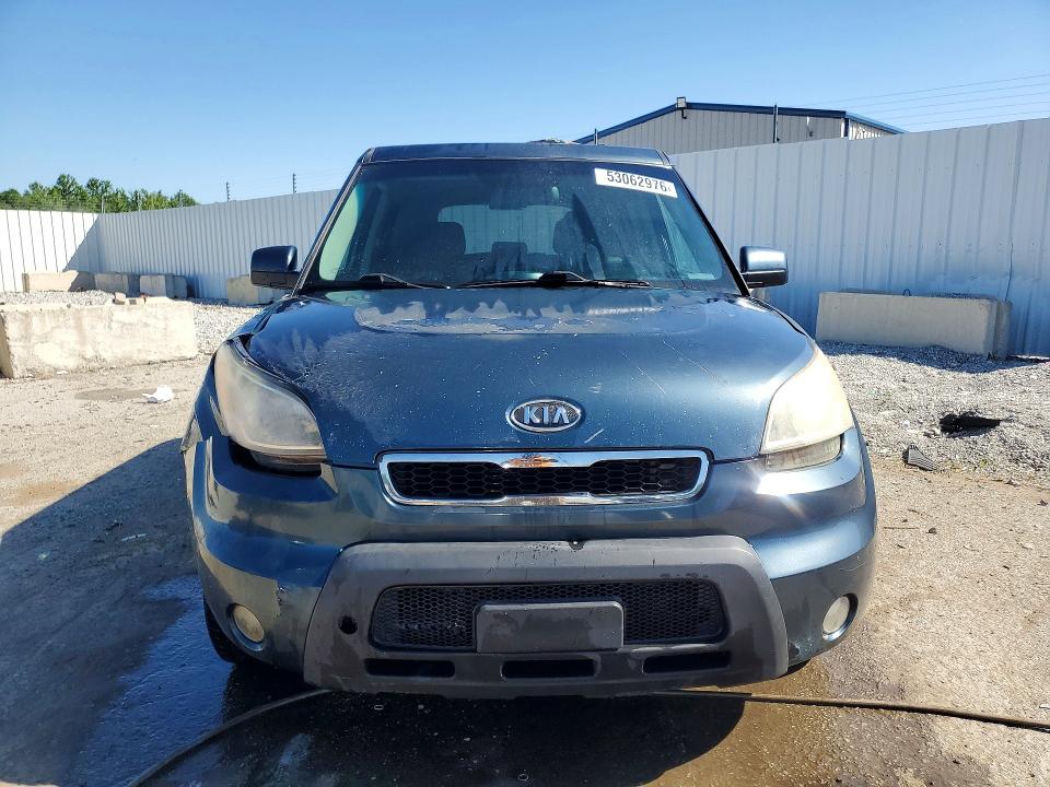 53062976 :رقم المزاد ، KNDJT2A24B7218461 vin ، 2011 Kia Soul مزاد بيع