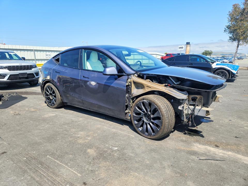 2023 Tesla Model Y მანქანა იყიდება აუქციონზე, vin: 7SAYGDEE3PF902120, აუქციონის ნომერი: 52219376