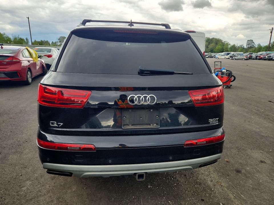 Продаж на аукціоні авто 2017 Audi Q7, vin: WA1LAAF74HD027298, номер лоту: 53406666