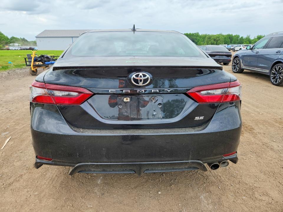 53829696 :رقم المزاد ، 4T1G11AK5PU749098 vin ، 2023 Toyota Camry مزاد بيع