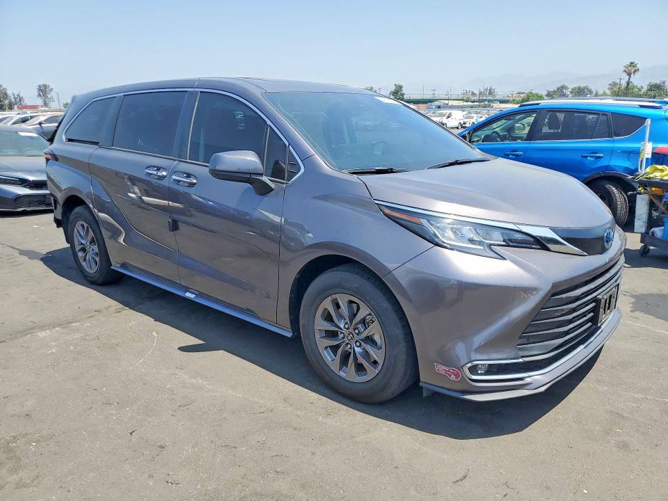 Продажа на аукционе авто 2023 Toyota Sienna, vin: 5TDYSKFC4PS079397, номер лота: 54522206