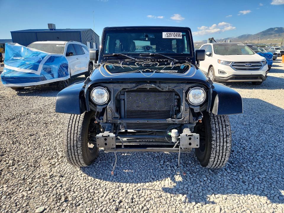 53910496 :رقم المزاد ، 1C4BJWDG2JL892476 vin ، 2018 Jeep Wrangler Unlimited مزاد بيع