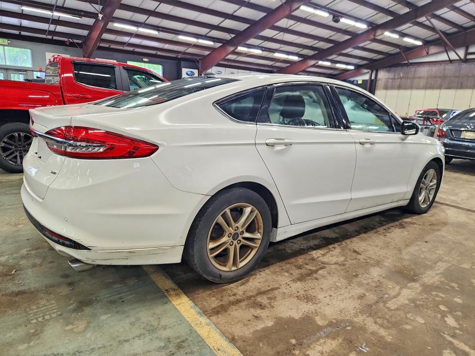 53752266 :رقم المزاد ، 3FA6P0H75JR117300 vin ، 2018 Ford Fusion مزاد بيع
