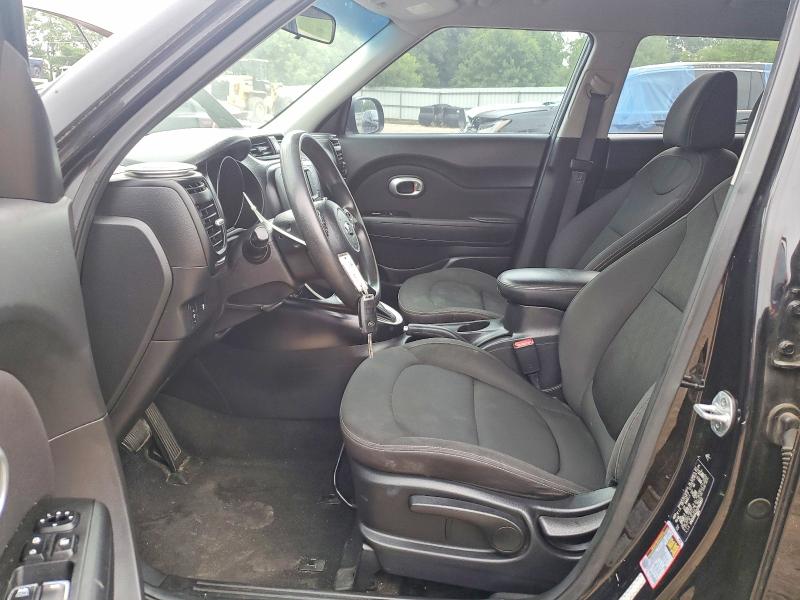 52717256 :رقم المزاد ، KNDJN2A27J7903837 vin ، 2018 Kia Soul مزاد بيع