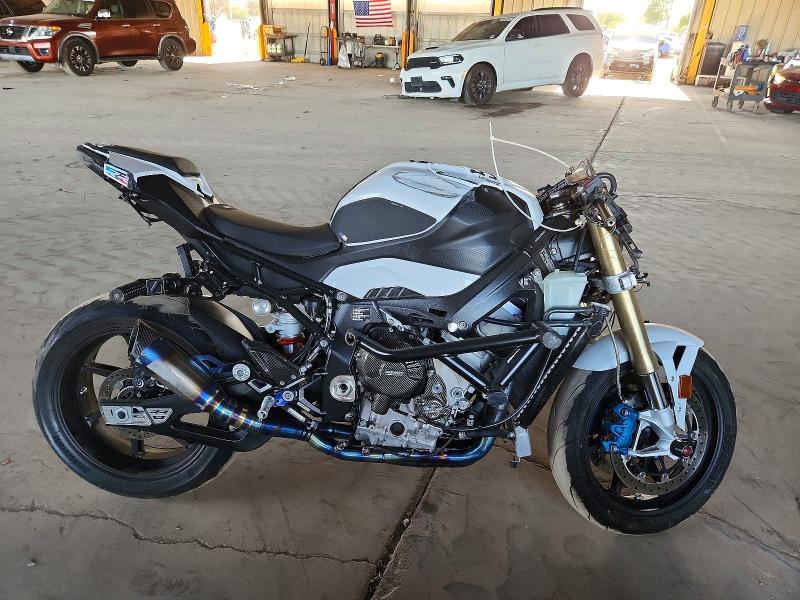 Продаж на аукціоні авто 2024 Bmw S 1000, vin: WB10E6304R6J55352, номер лоту: 52677666