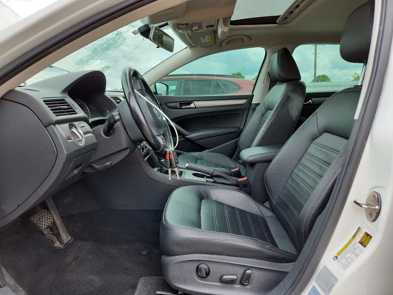 2015 Volkswagen Passat მანქანა იყიდება აუქციონზე, vin: 1VWBT7A31FC049472, აუქციონის ნომერი: 55057626