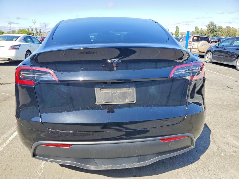 Продажа на аукционе авто 2023 Tesla Model Y, vin: 7SAYGAEE9PF942622, номер лота: 55455096