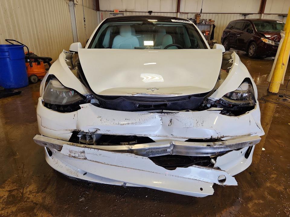 Продажа на аукционе авто 2022 Tesla Model 3, vin: 5YJ3E1ECXNF275889, номер лота: 54856666