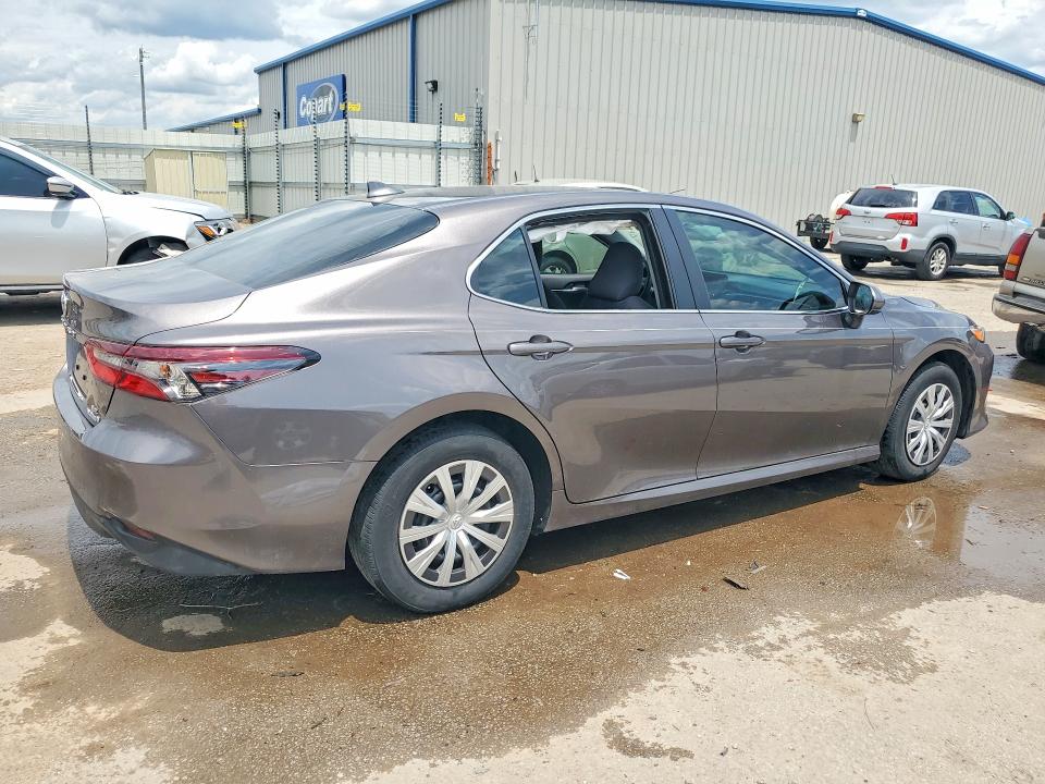 53167366 :رقم المزاد ، 4T1C31AK0RU629236 vin ، 2024 Toyota Camry مزاد بيع
