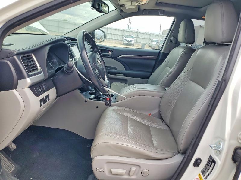 Продажа на аукционе авто 2015 Toyota Highlander, vin: 5TDDKRFHXFS146599, номер лота: 52043736