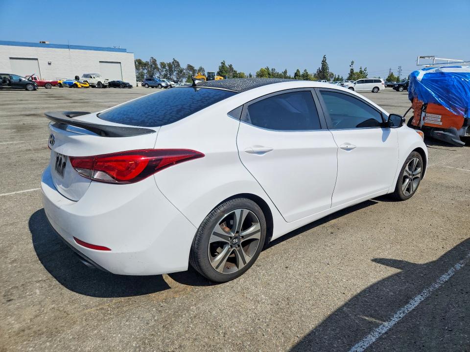 2015 Hyundai Elantra მანქანა იყიდება აუქციონზე, vin: KMHDH4AH4FU454111, აუქციონის ნომერი: 52971636