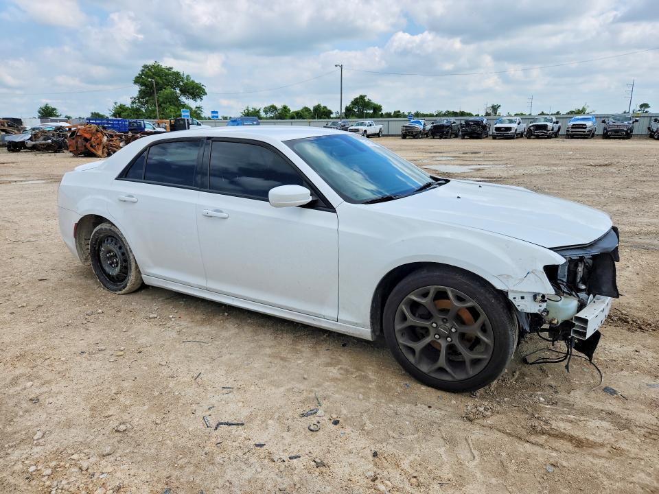 53473406 :رقم المزاد ، 2C3CCABG1HH664713 vin ، 2017 Chrysler 300 مزاد بيع