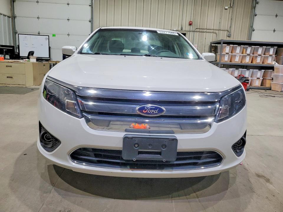 Auction sale of the 2011 Ford Fusion, vin: 3FAHP0HG8BR158630, lot number: 53271566