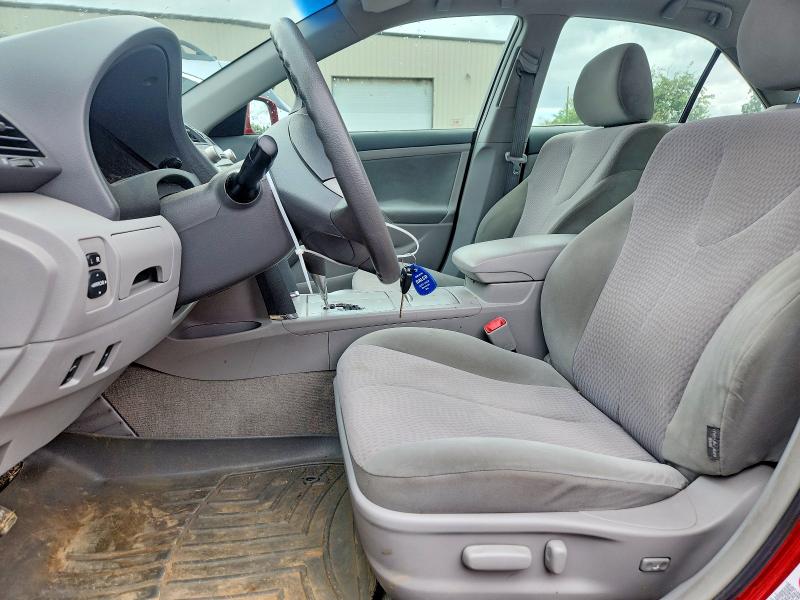 52754076 :رقم المزاد ، 4T1BF3EK6AU080994 vin ، 2010 Toyota Camry مزاد بيع