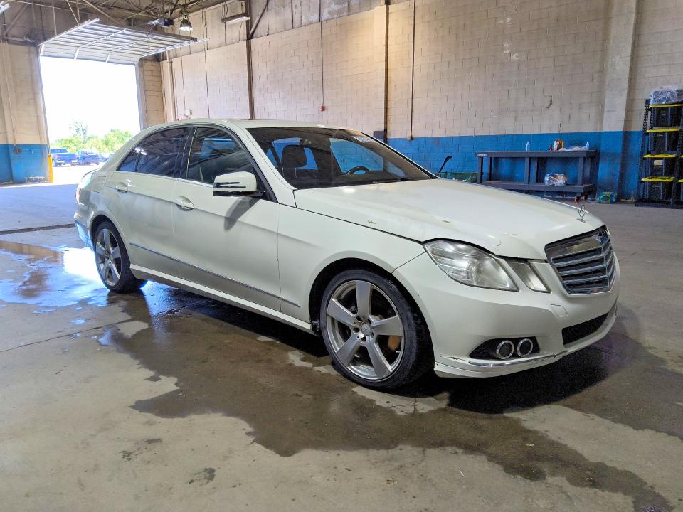 2010 Mercedes-benz E მანქანა იყიდება აუქციონზე, vin: WDDHF8HB8AA142703, აუქციონის ნომერი: 51063966