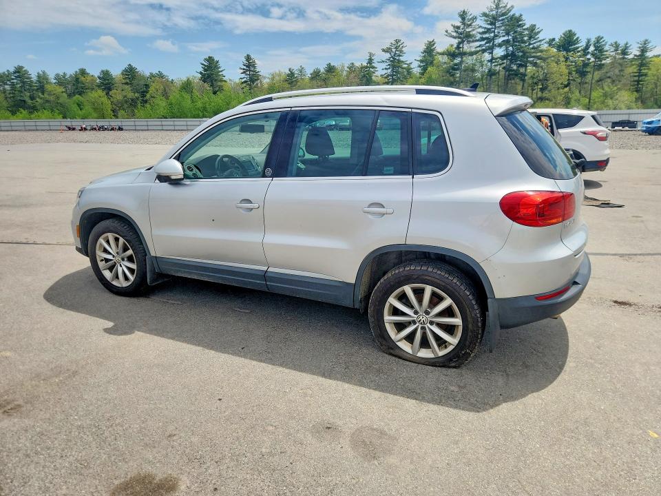 54139356 :رقم المزاد ، WVGSV7AX3HK018115 vin ، 2017 Volkswagen Tiguan مزاد بيع