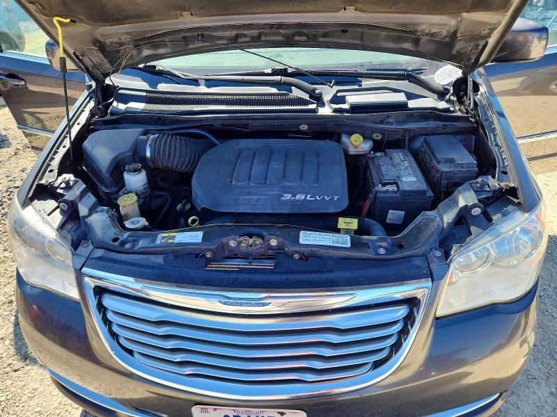 Продажа на аукционе авто 2015 Chrysler Town & Country, vin: 2C4RC1BG9FR565246, номер лота: 52935556