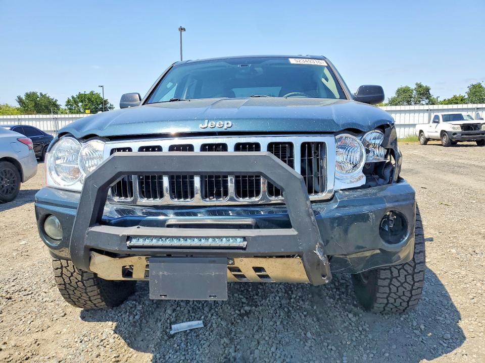2005 Jeep Grand Cherokee მანქანა იყიდება აუქციონზე, vin: 1J4HR58265C688985, აუქციონის ნომერი: 52349316