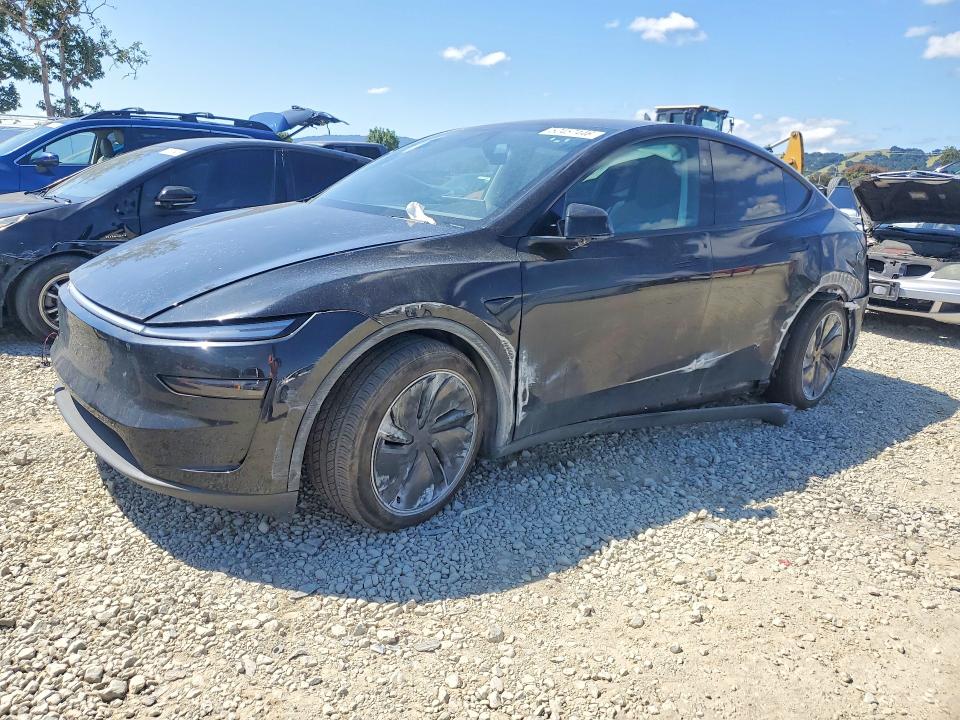 52457446 :رقم المزاد ، 7SAYGDEE0TF370903 vin ، 2026 Tesla Model Y مزاد بيع