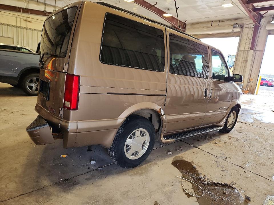 51981716 :رقم المزاد ، 1GKEL19X82B513785 vin ، 2002 Gmc Safari مزاد بيع