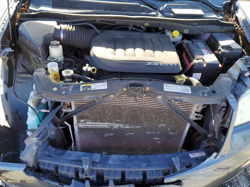 52124046 :رقم المزاد ، 2C4RC1BG6GR214599 vin ، 2016 Chrysler Town & Country مزاد بيع