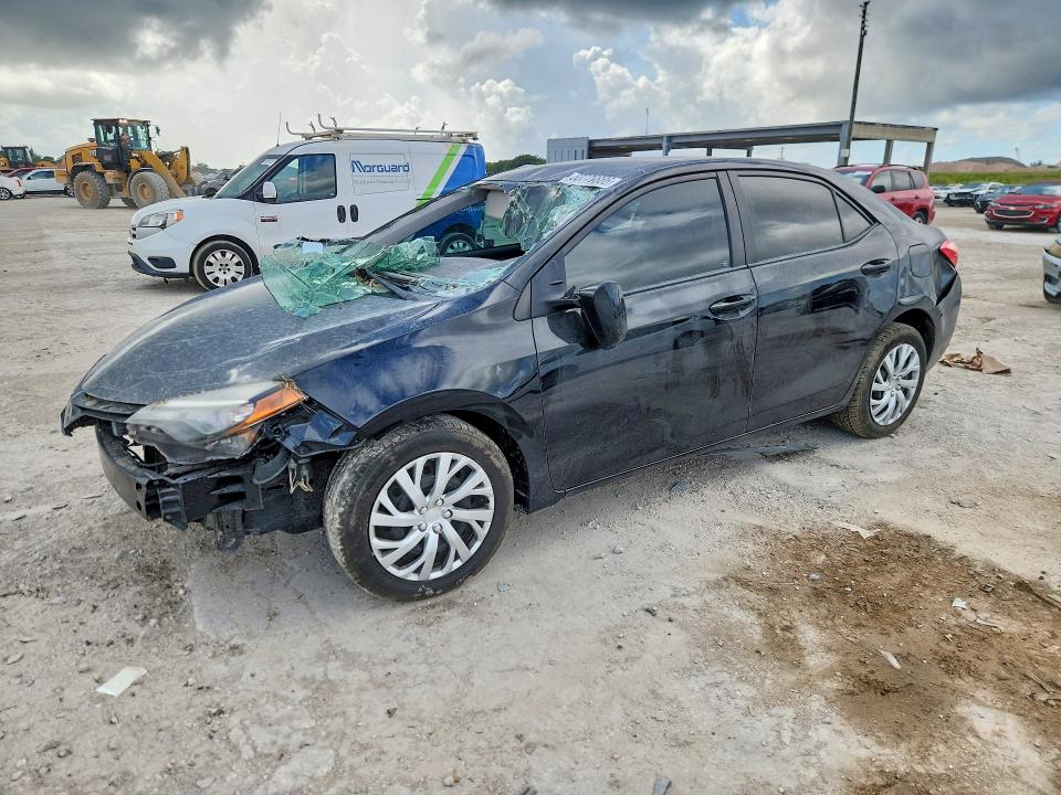 Продажа на аукционе авто 2017 Toyota Corolla, vin: 2T1BURHE1HC833437, номер лота: 53779886