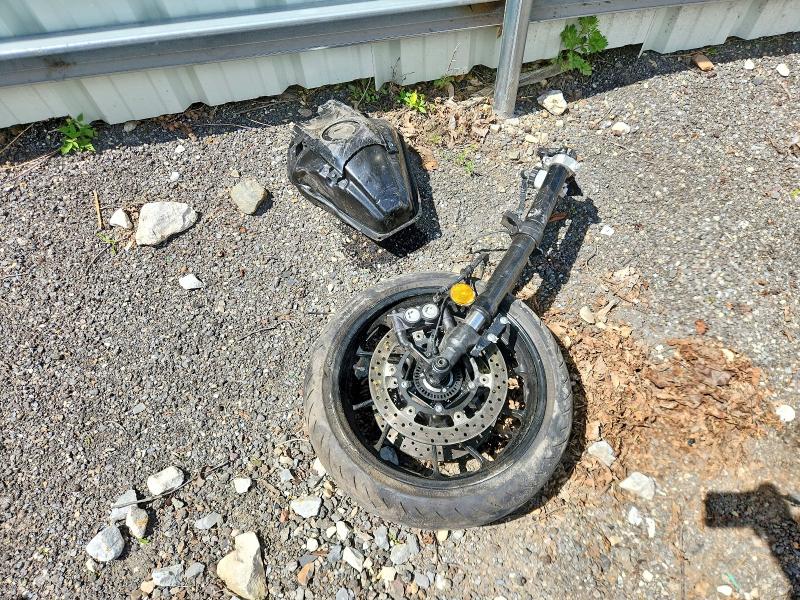 55222166 :رقم المزاد ، JYARM38E9NA004431 vin ، 2022 Yamaha Yzfr7 مزاد بيع