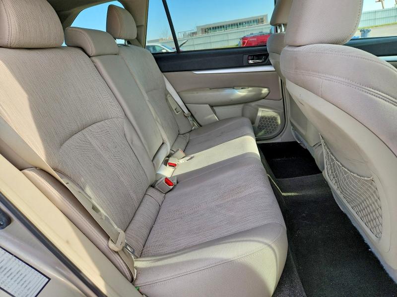 2014 Subaru Outback მანქანა იყიდება აუქციონზე, vin: 4S4BRBCC0E3289561, აუქციონის ნომერი: 51719536