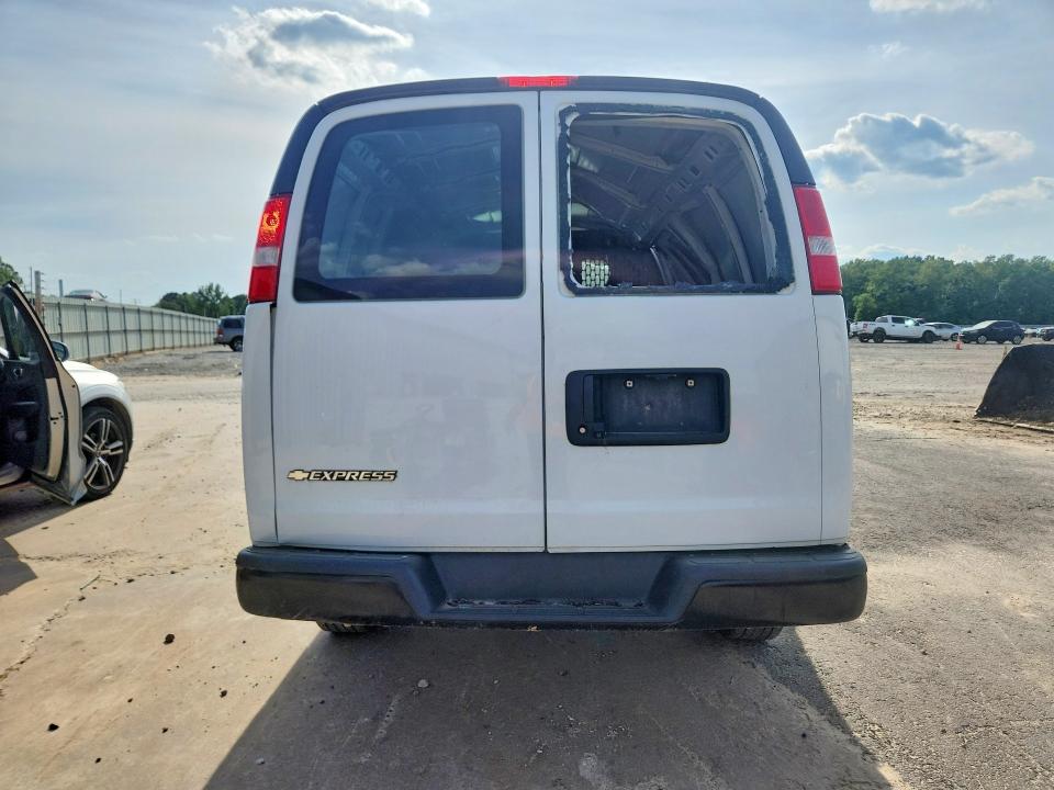 Продажа на аукционе авто 2021 Chevrolet Express G2500, vin: 1GCWGAFP7M1260895, номер лота: 51864416