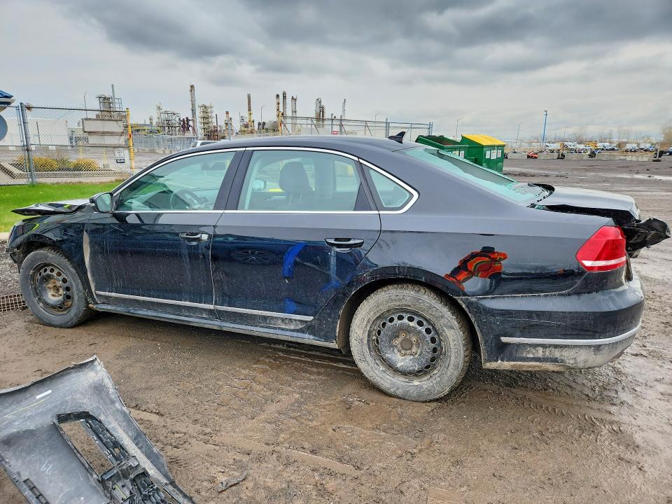 2015 Volkswagen Passat მანქანა იყიდება აუქციონზე, vin: 1VWAV7A31FC112124, აუქციონის ნომერი: 52516406