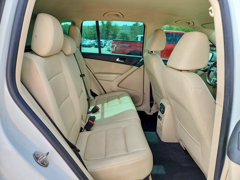 Продажа на аукционе авто 2014 Volkswagen Tiguan, vin: WVGBV3AX1EW624137, номер лота: 53620396