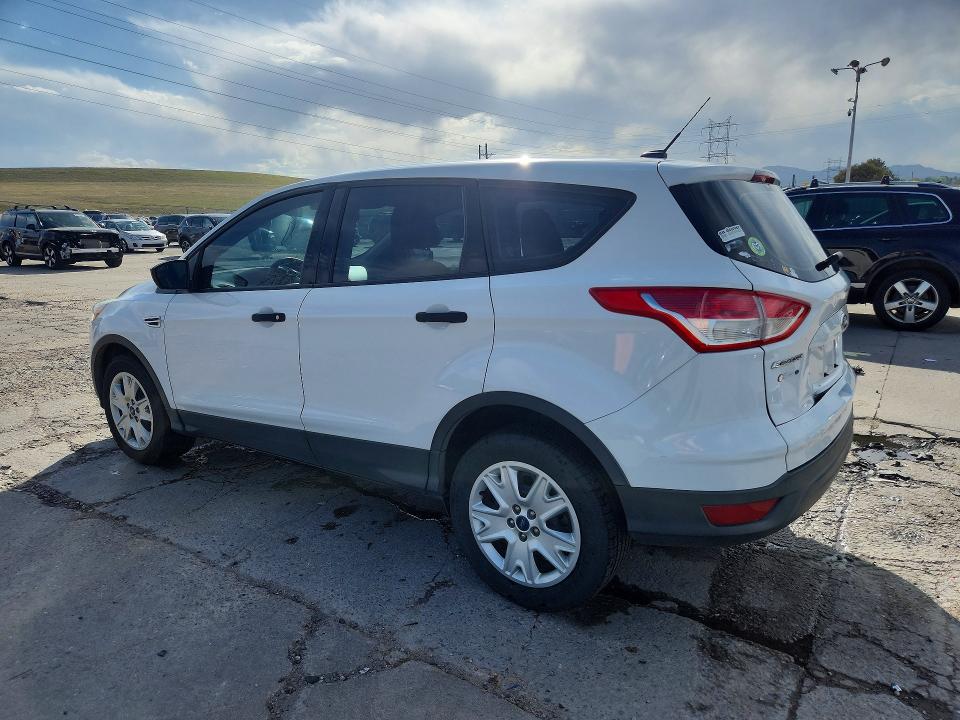 2013 Ford Escape მანქანა იყიდება აუქციონზე, vin: 1FMCU0F71DUD69448, აუქციონის ნომერი: 52872986