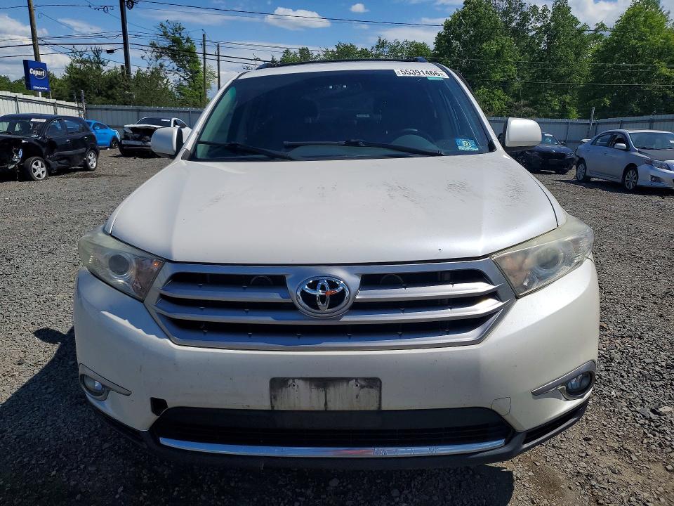 Продажа на аукционе авто 2013 Toyota Highlander, vin: 5TDBK3EH3DS199731, номер лота: 55391466