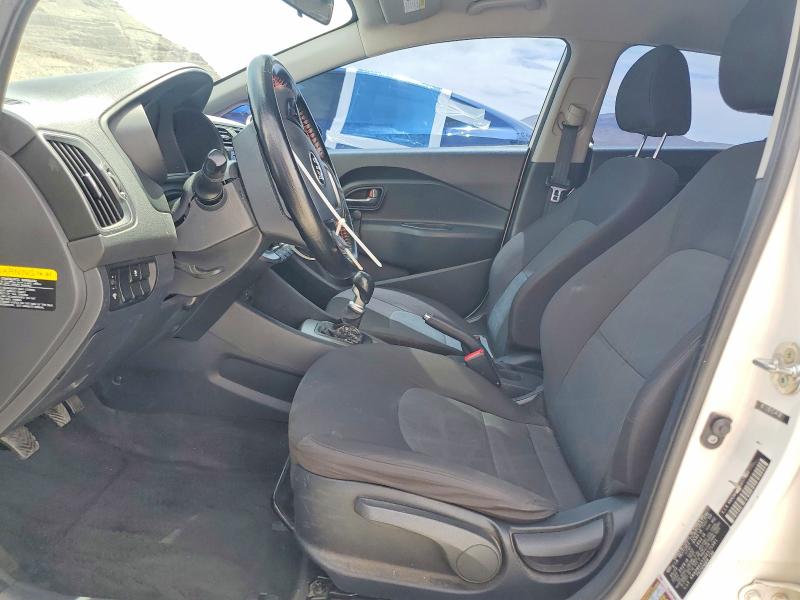 52055396 :رقم المزاد ، KNADM4A33G6575381 vin ، 2016 Kia Rio مزاد بيع