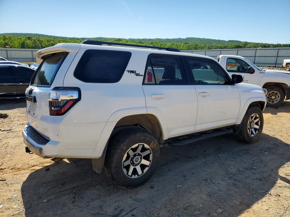 53608016 :رقم المزاد ، JTERU5JR1R6222851 vin ، 2024 Toyota 4runner مزاد بيع